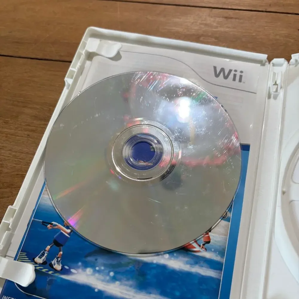 Wii Sports Resort (Nintendo Wii, 2009) Case & Game CIB Authentic Un-Tested